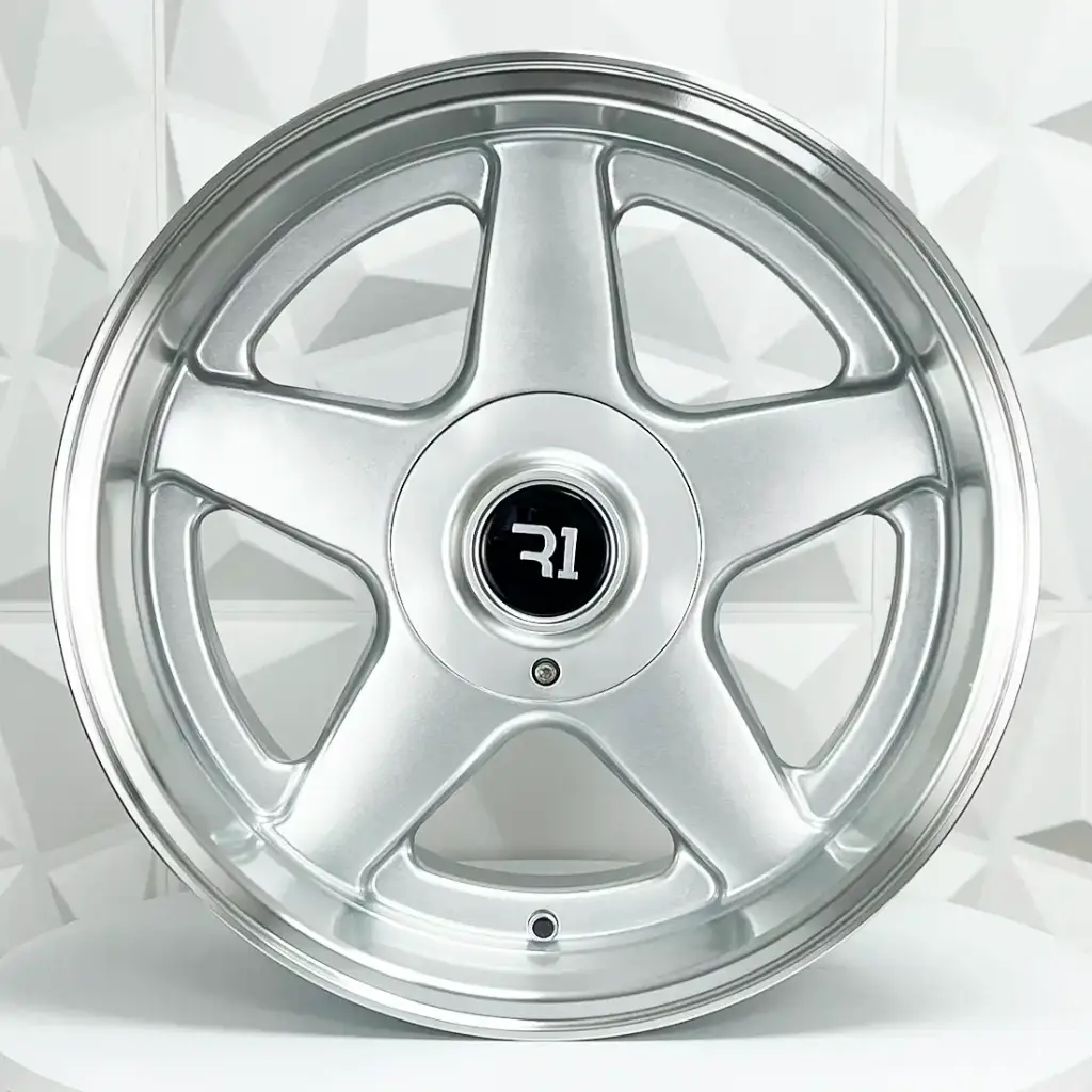 RIN 17X8.5 5-100/113 R1 SPORT QC1885 SILVER MACHINE LIP ET20 CB73.1